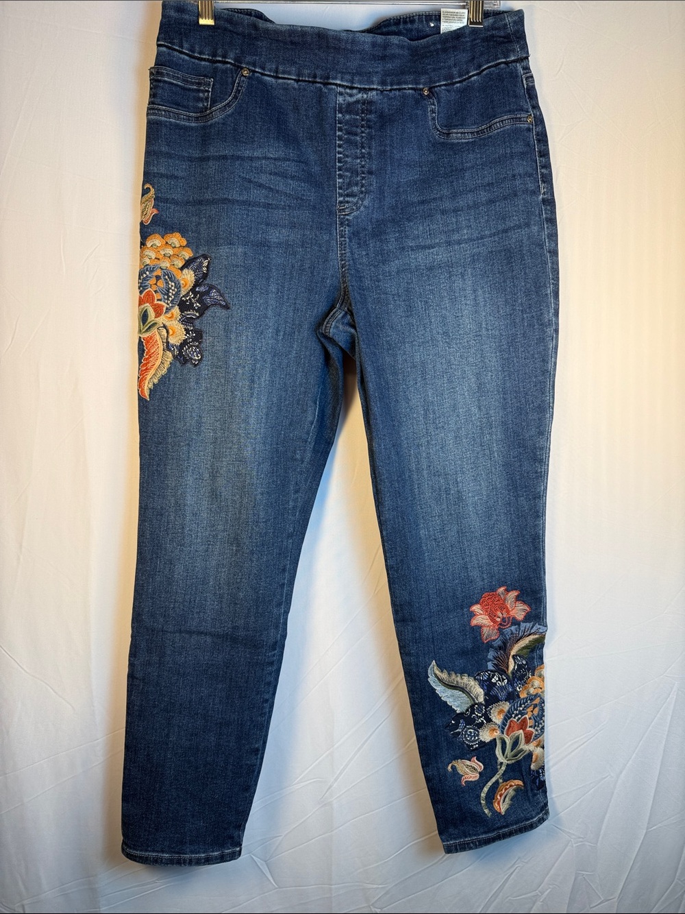 Chico's Dark Blue Embroidered Floral Embroidered Jeggings